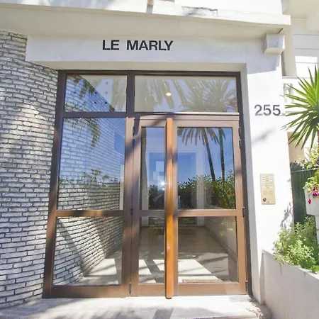 Marly Sea Front Promenade